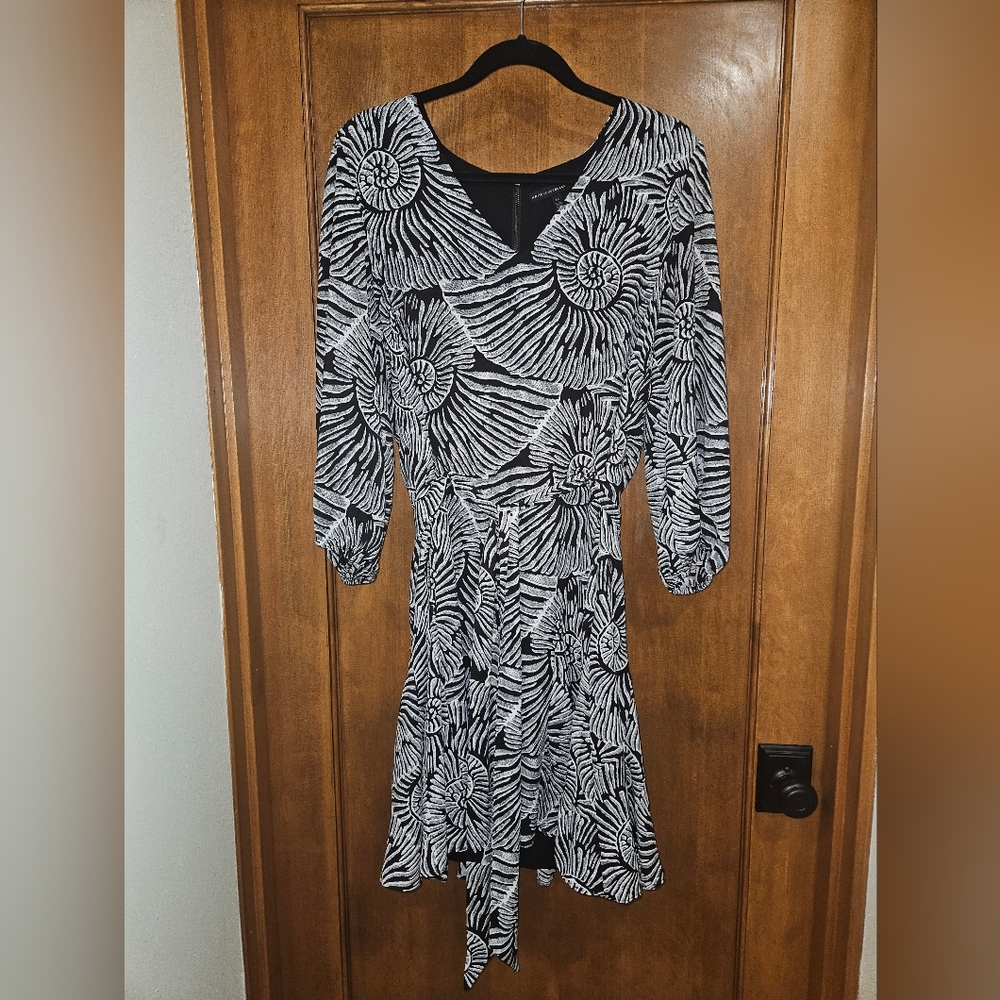 White House Black Market Black and White Patterned Dress